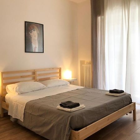 Italien Chic, Camera Con Bagni Condivisi Bari Luaran gambar